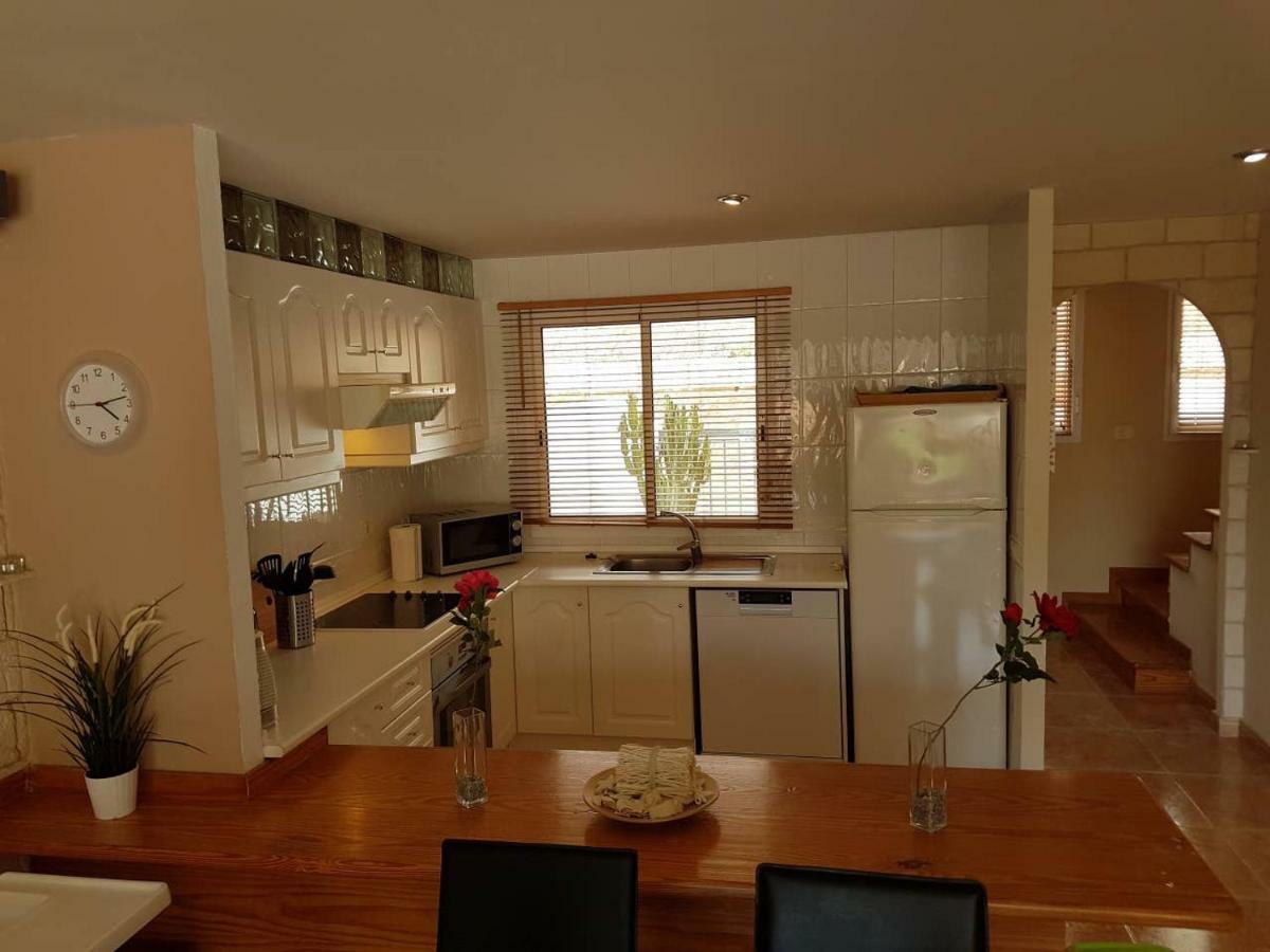 Villa Roque Del Conde With Fantastic Sea View, Terrace, Pool, Wifi, Sat-Tv, Garage Costa Adeje  Bagian luar foto